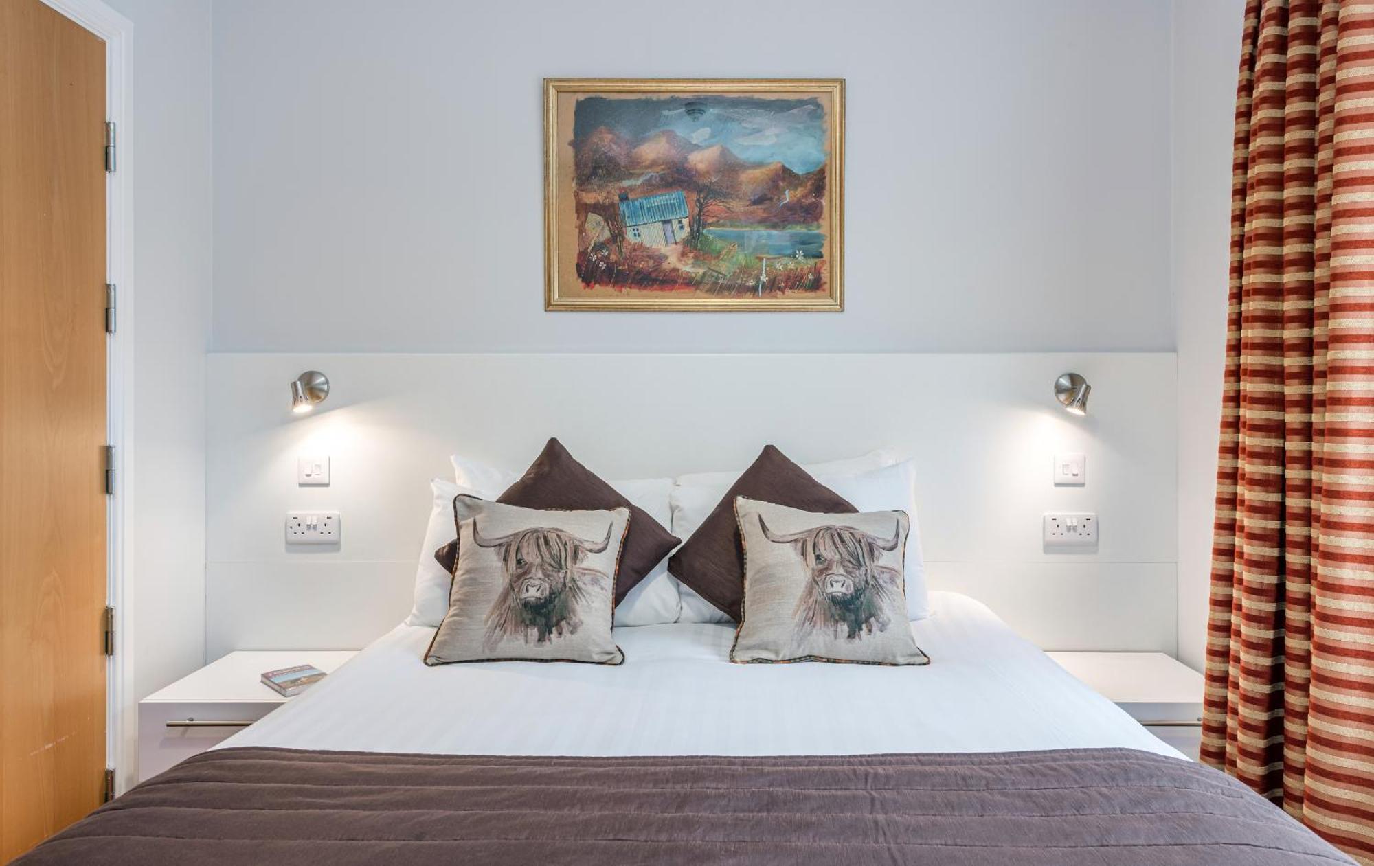 High Range Lodge Hotel Авимор Екстериор снимка